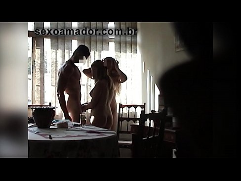 ❤️ Teman seks mengundang pria raksasa dan threesome bersamanya ❤️ Super sex di porno id.hdpornpics.ru ️❤